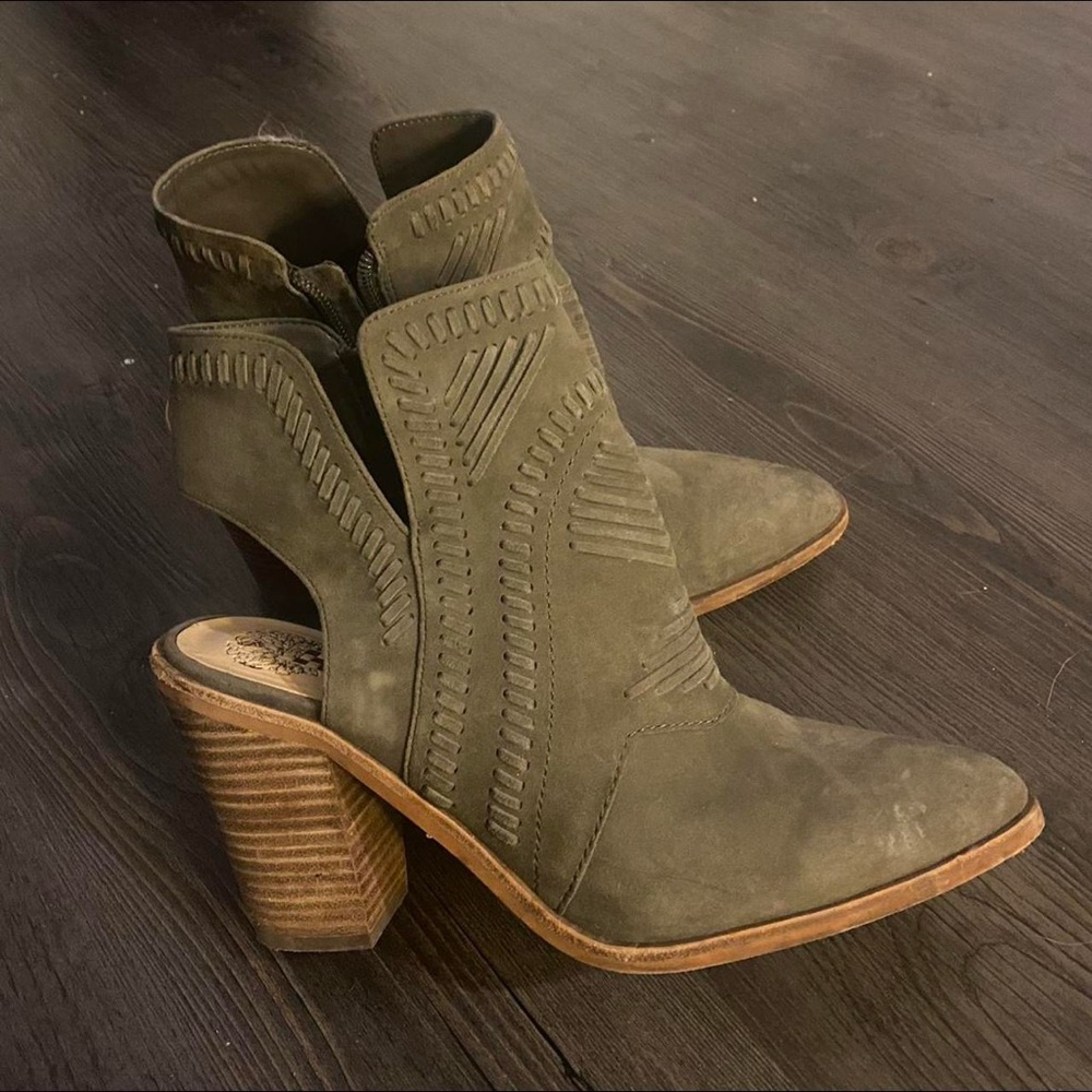 Vince Camuto Bootie